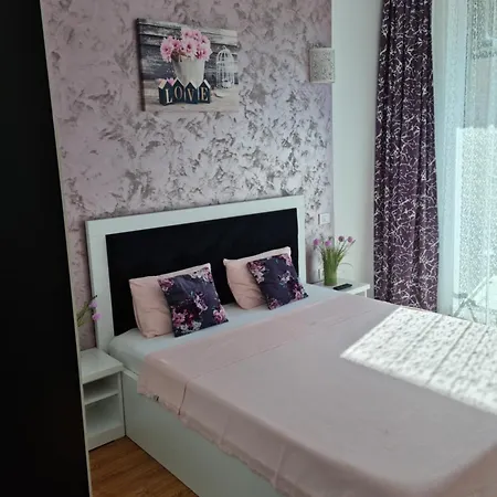 Apartament Madessa Apartment